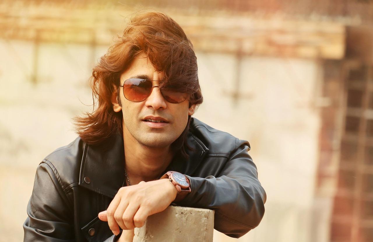 Building a Supportive Beauty Community